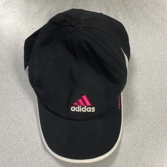 Adidas hat - Picture 1 of 3